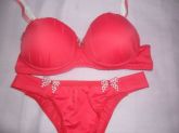 conjunto vermelho